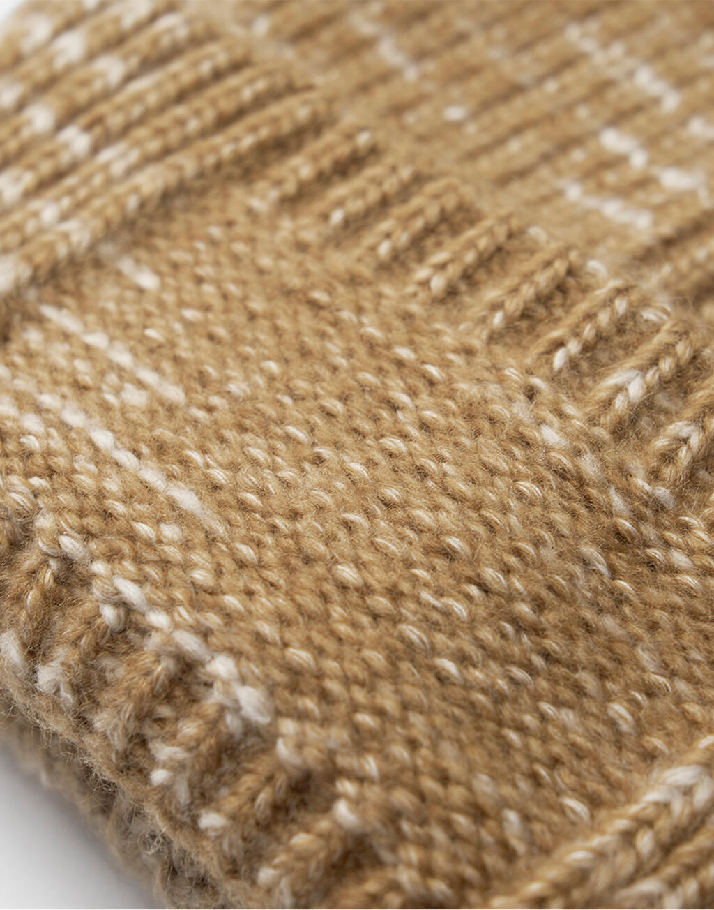 Chunky Strick-Patch-Beanie - Schwer, Recycelt & Anpassungsbereit | 10069