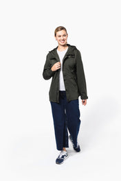 Chaqueta con Capucha Reciclada Unisex – Repelente al Agua | KNS600