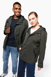 Chaqueta con Capucha Reciclada Unisex – Repelente al Agua | KNS600