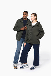 Chaqueta con Capucha Reciclada Unisex – Repelente al Agua | KNS600