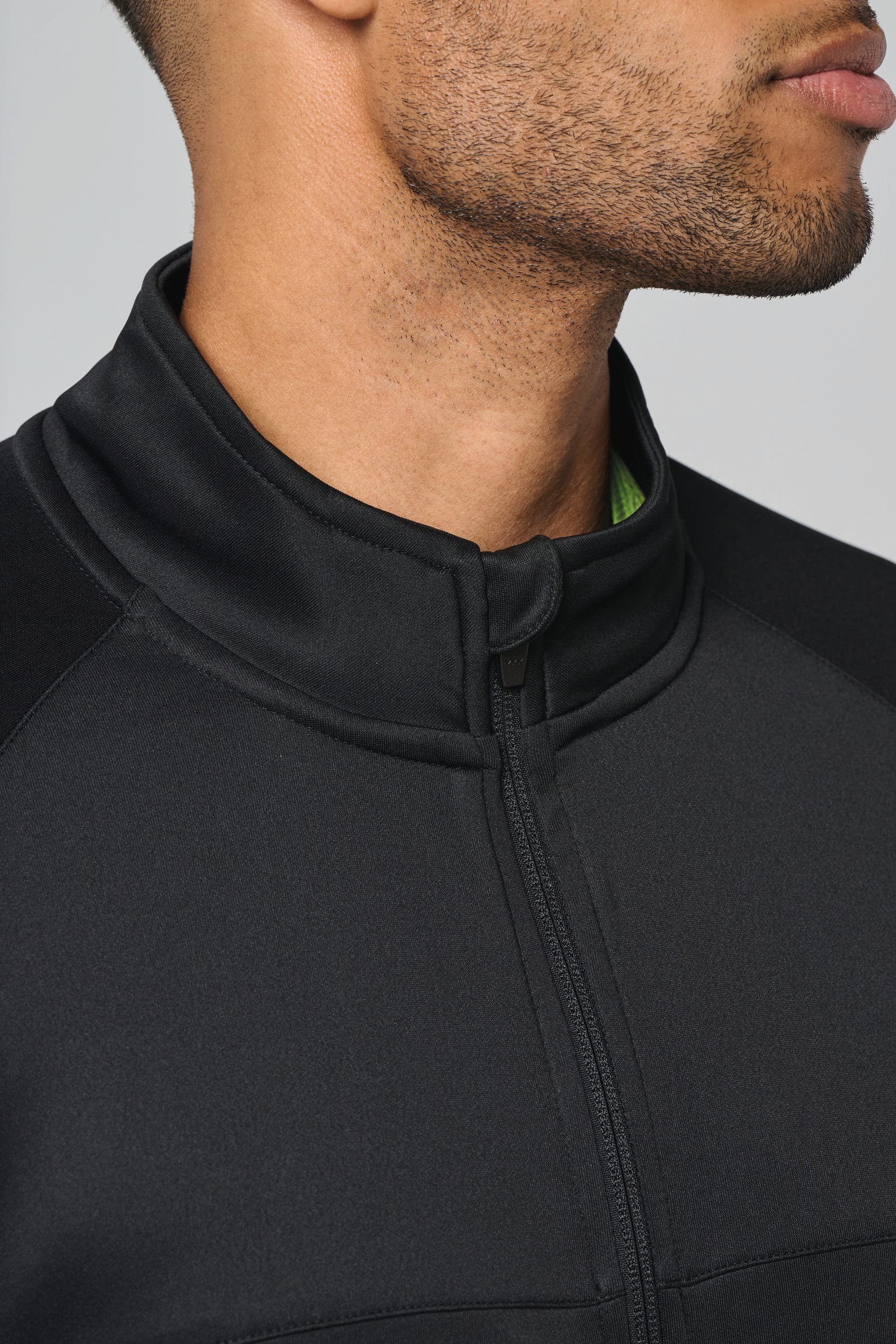 Chaqueta Deportiva Reciclada Premium Unisex – 220 g/m² | PA392