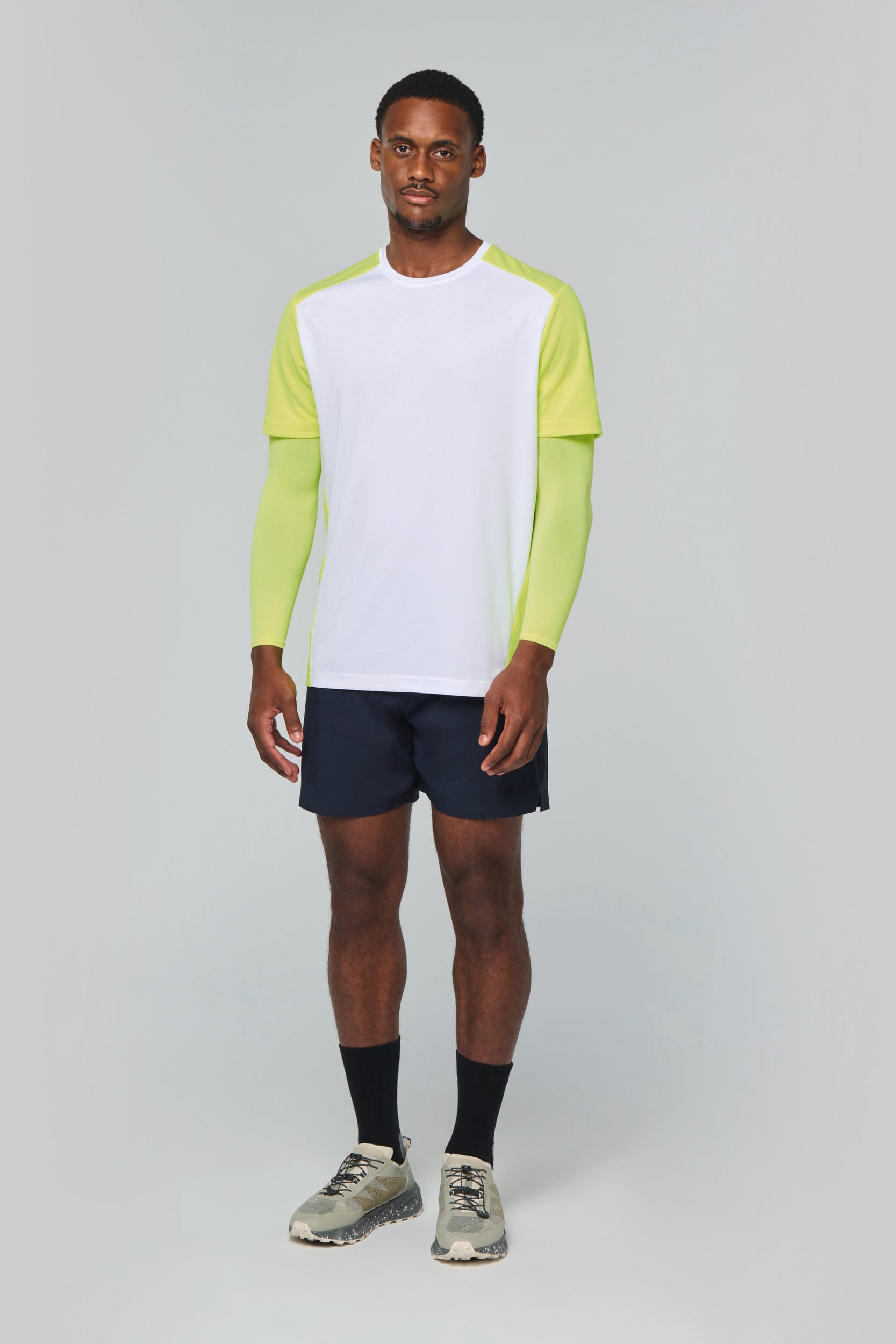 T-shirt de sport bicolore écologique pour homme – PA4014