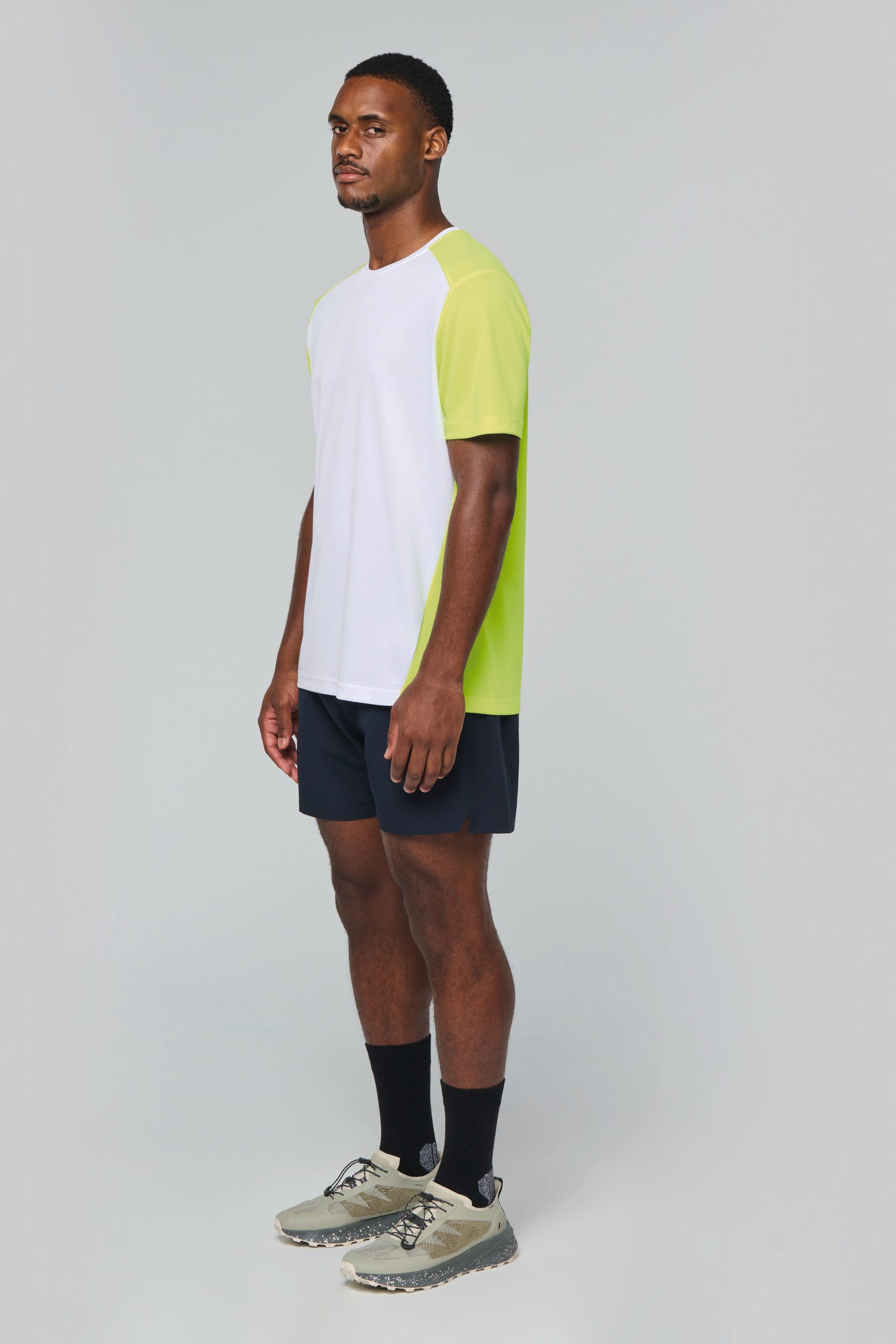 T-shirt de sport bicolore écologique pour homme – PA4014