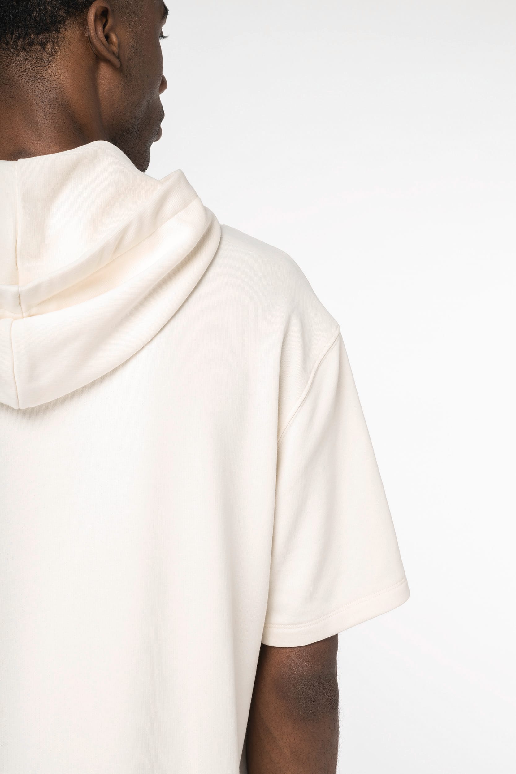 Unisex Kapuzenpullover mit kurzen Ärmeln aus Bio-Baumwolle – French Terry – 300 g/m² – NS406