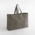 Oversized Tote Bag mit Leopardenmuster aus recyceltem Baumwollcanvas | Westford Mill - W336