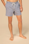 Gestreifte Herren-Badeshorts aus recyceltem Polyester-Seersucker | SP706