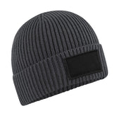 Fashion Patch Beanie - Gerippt, Recycelt & Anpassungsbereit | 98069