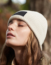Fashion Patch Beanie - Gerippt, Recycelt & Anpassungsbereit | 98069