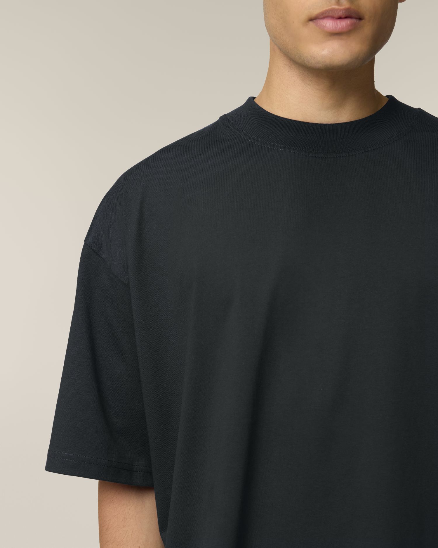 Unisex Oversized T-Shirt mit hohem Kragen - 200 GSM | Blaster 2.0 STTU959