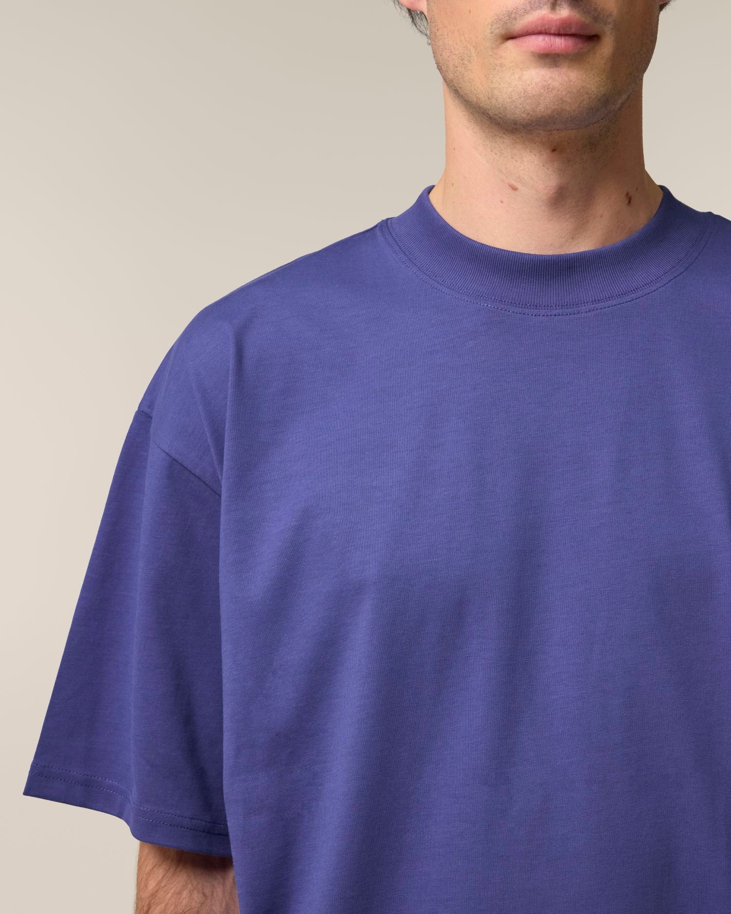 Unisex Oversized T-Shirt mit hohem Kragen - 200 GSM | Blaster 2.0 STTU959