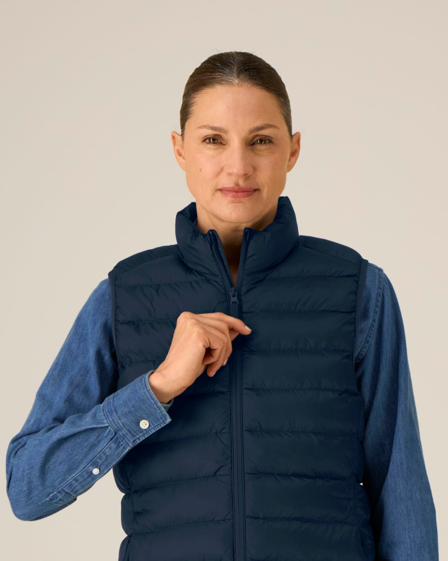 Women’s Quilted Body Warmer – 38 GSM | Stella Climber 2.0 STJW190