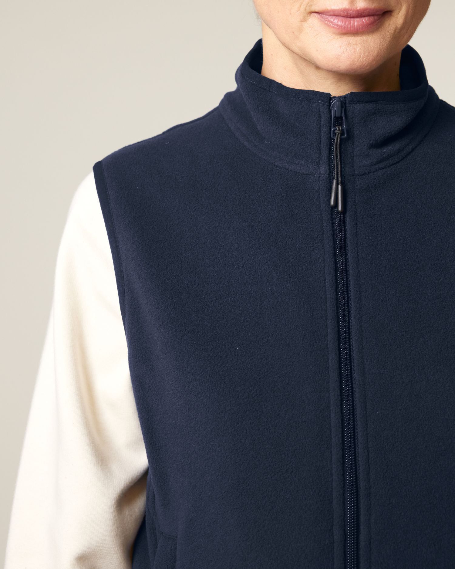 Veste sans manches en polaire recyclée pour femmes - 300 GSM | Stella Quester STJW241