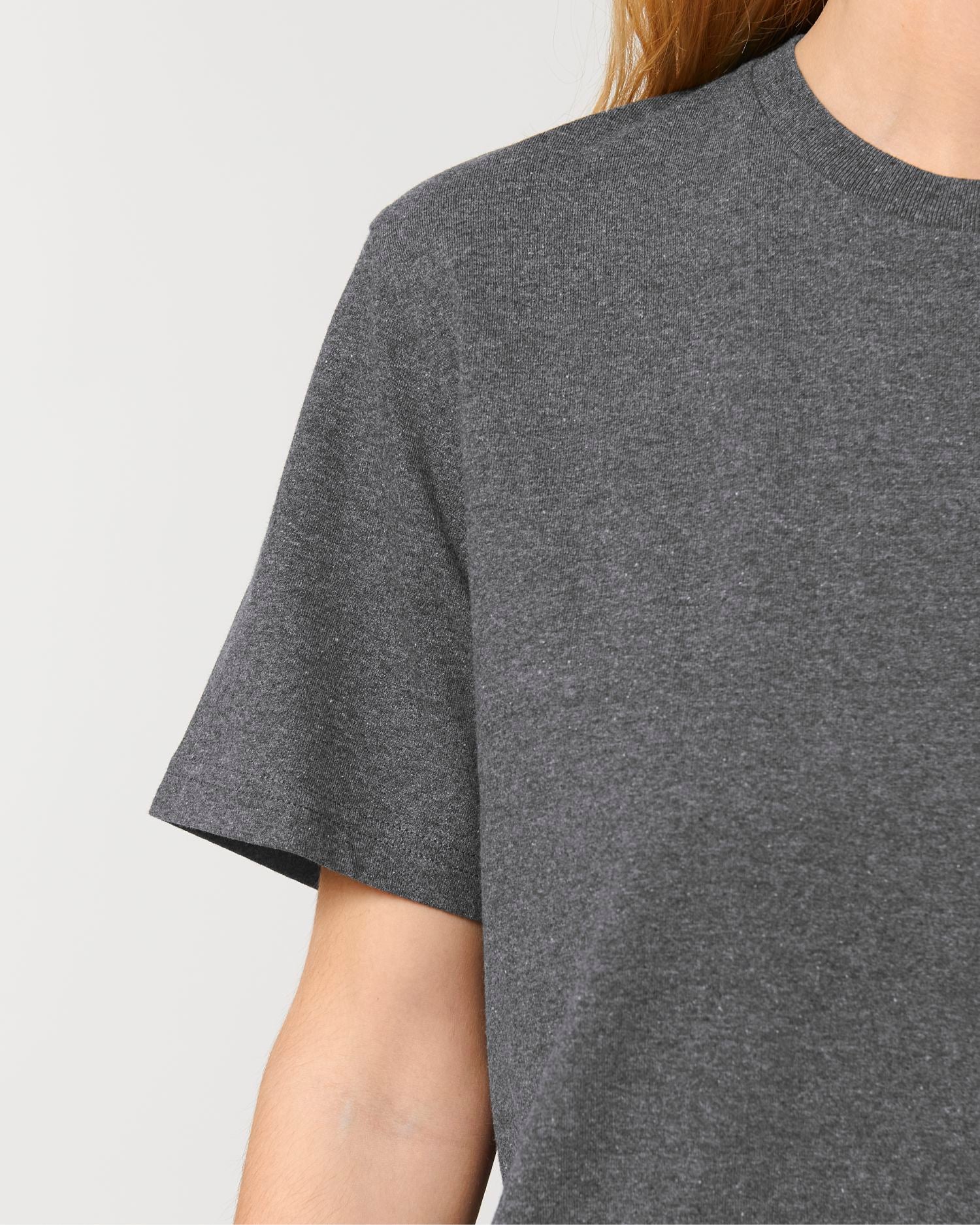 Unisex T-Shirt aus recycelter und Bio-Baumwolle - 180 g/m² | RE-Creator STTU787