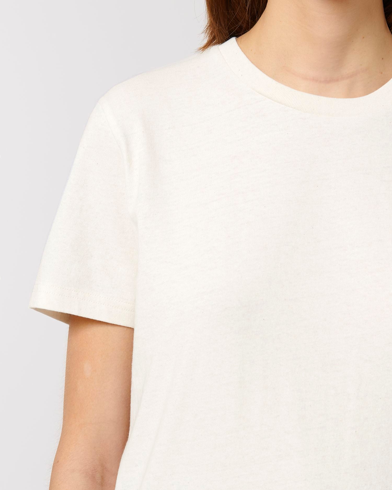 Unisex T-Shirt aus recycelter und Bio-Baumwolle - 180 g/m² | RE-Creator STTU787
