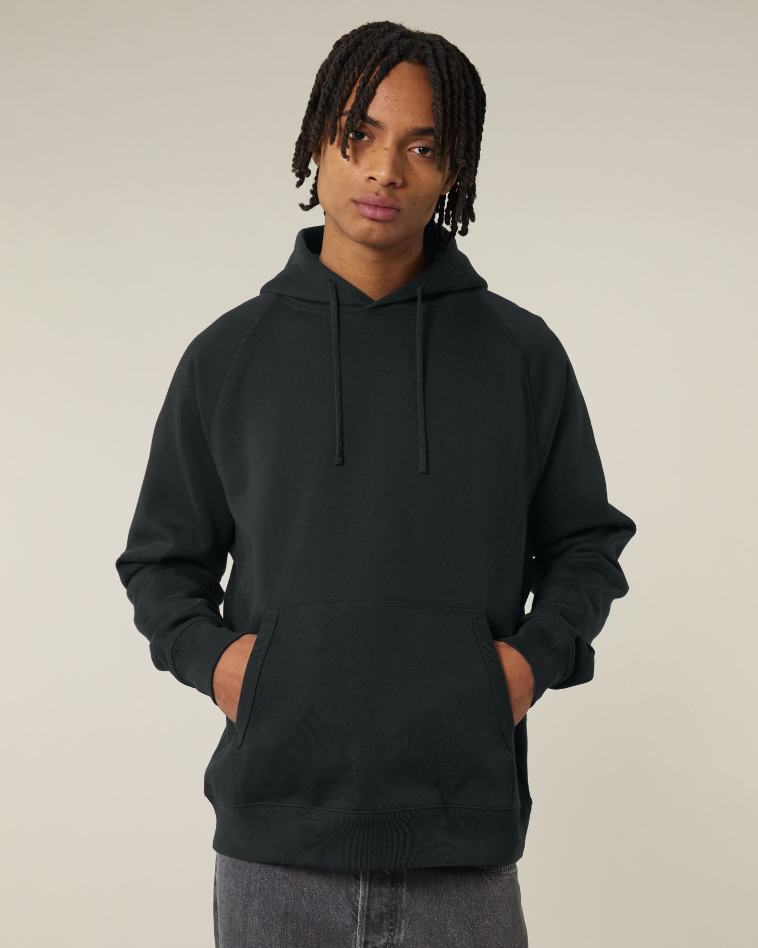 Unisex-Hoodie aus Bio-Baumwolle im entspannten Raglan-Stil - 400 GSM | Striker STSU202