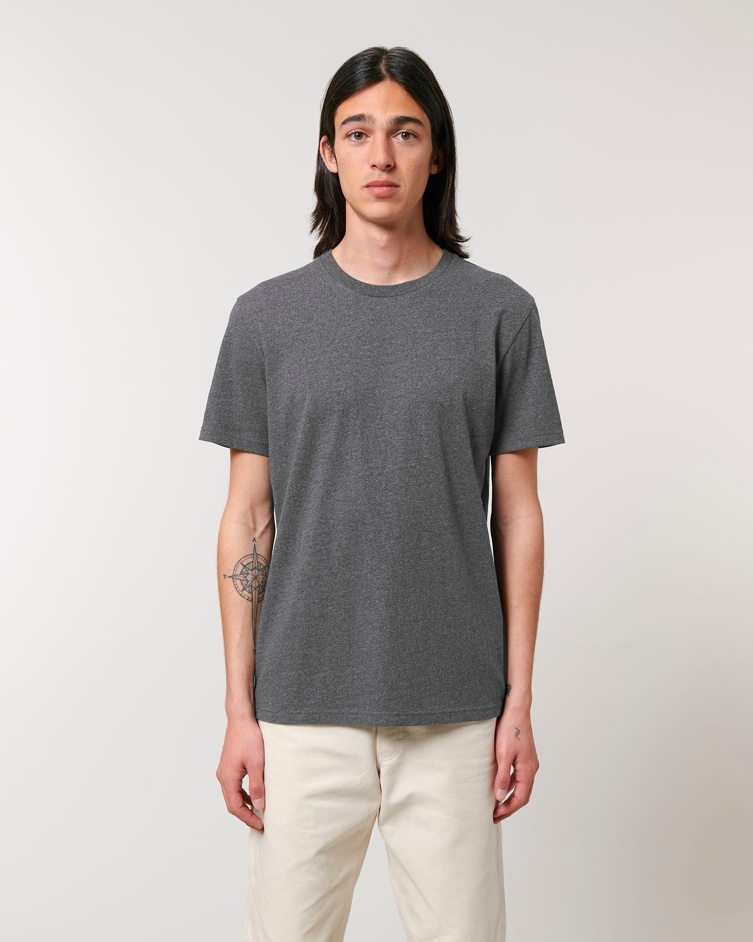 Unisex T-Shirt aus recycelter und Bio-Baumwolle - 180 g/m² | RE-Creator STTU787