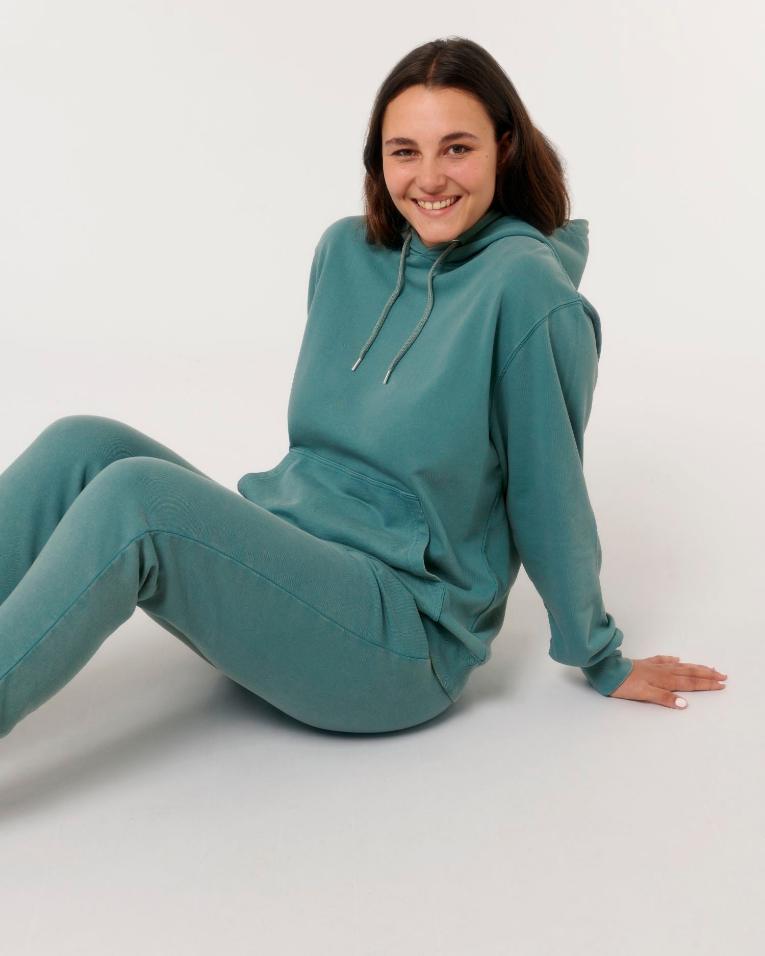 Unisex Garment Dyed Hoodie- 300 G/M² | Archer Vintage STSU040