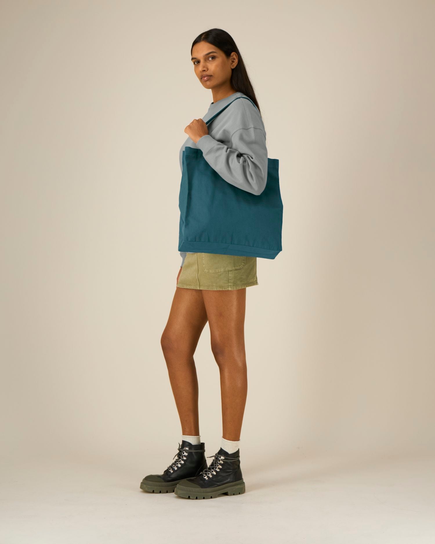 Midweight Canvas Tote Bag – 220 GSM | Mid Tote STAU116