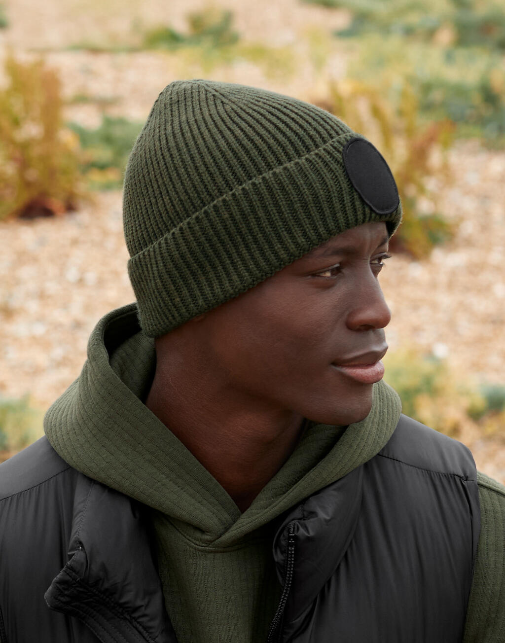 Circulaire Mode Patch Beanie - Gerecycled & Aanpasbaar | tienduizendhonderdnegenenzestig