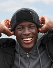 Zip Patch Beanie - Gerecycled & Aanpasbaar | tienduizend tweehonderdnegenenzestig