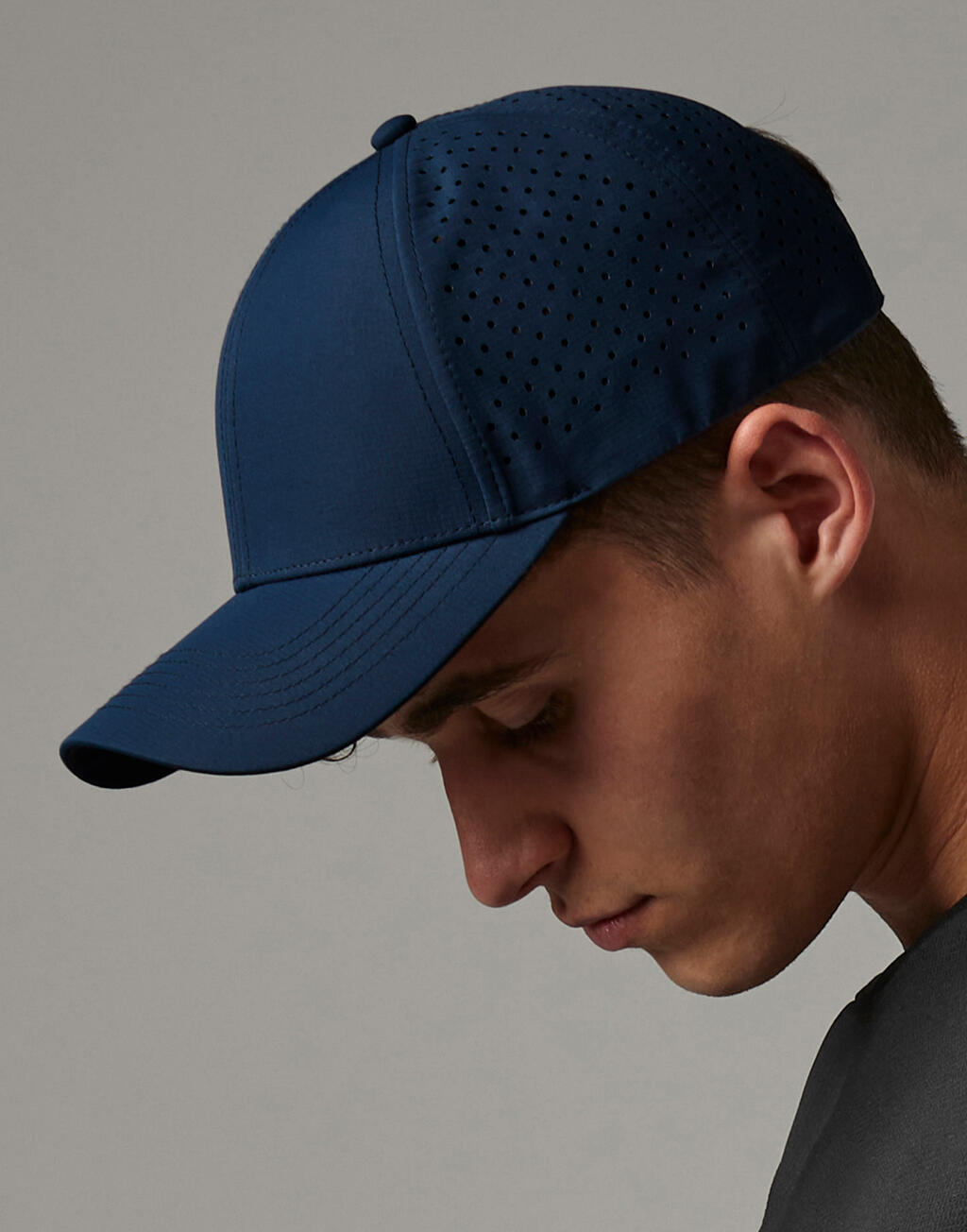 Laser Performance Trucker Pet - Gerecycled, Ademend & Aanpasbaar | 11369