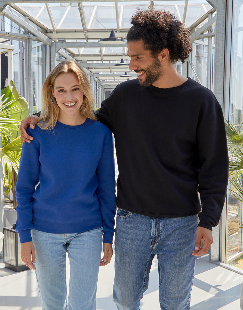 Women’s Crew Neck Sweatshirt – Recycled Fabric | 20852