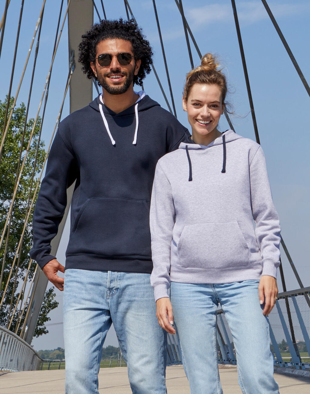 Women’s Contrast Hoodie – Recycled Fabric | 21052
