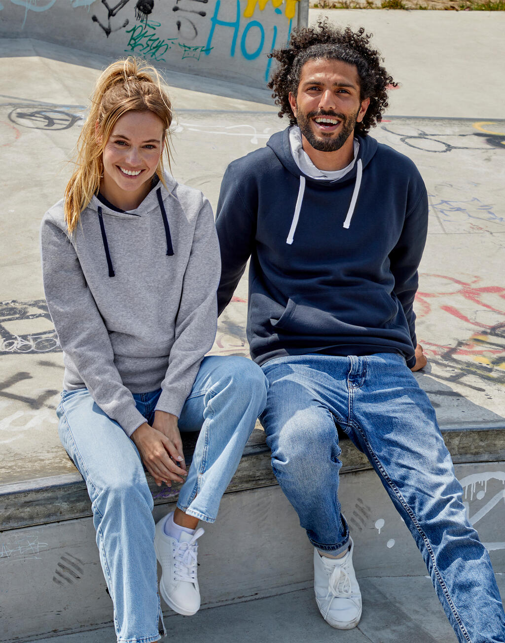 Women’s Contrast Hoodie – Recycled Fabric | 21052