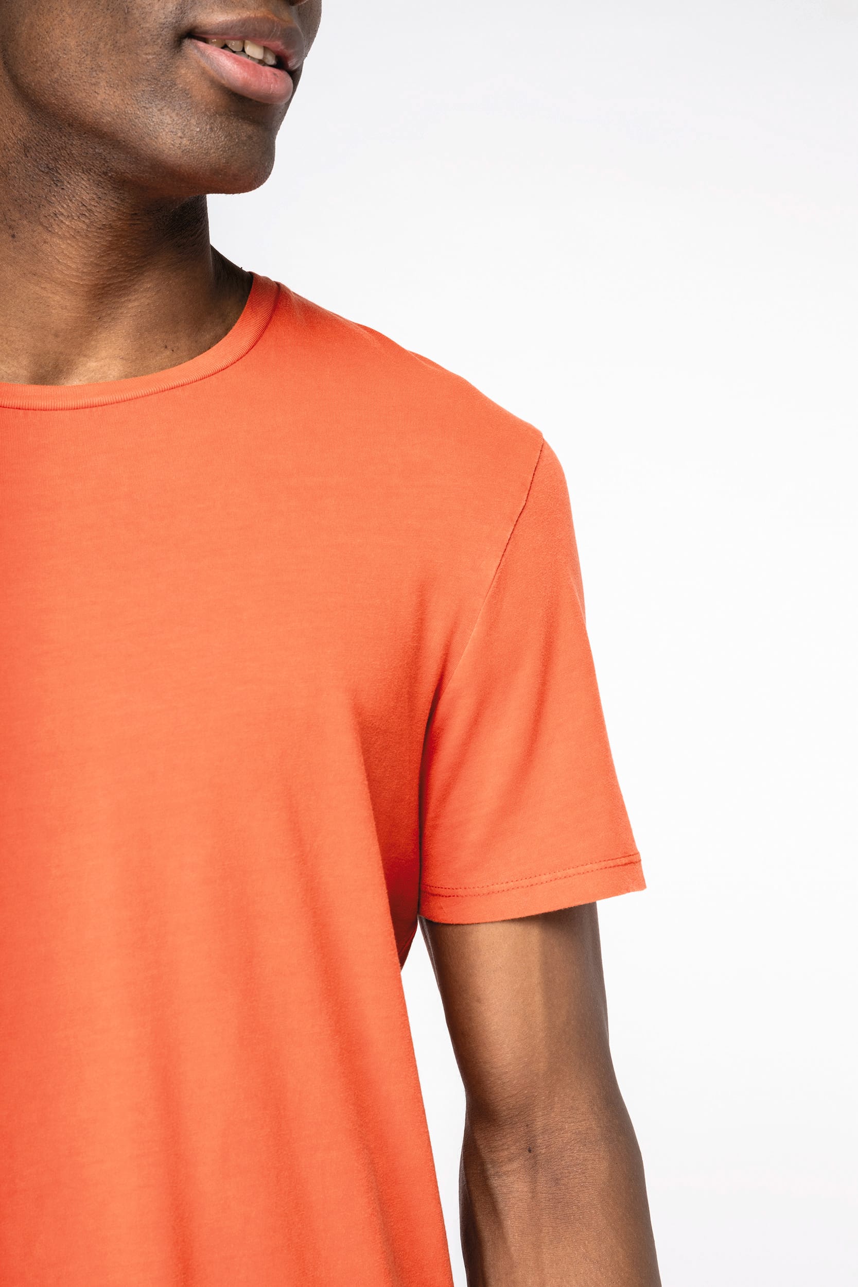 Unisex T-Shirt mit Used-Look - 165 g/m² - NS315