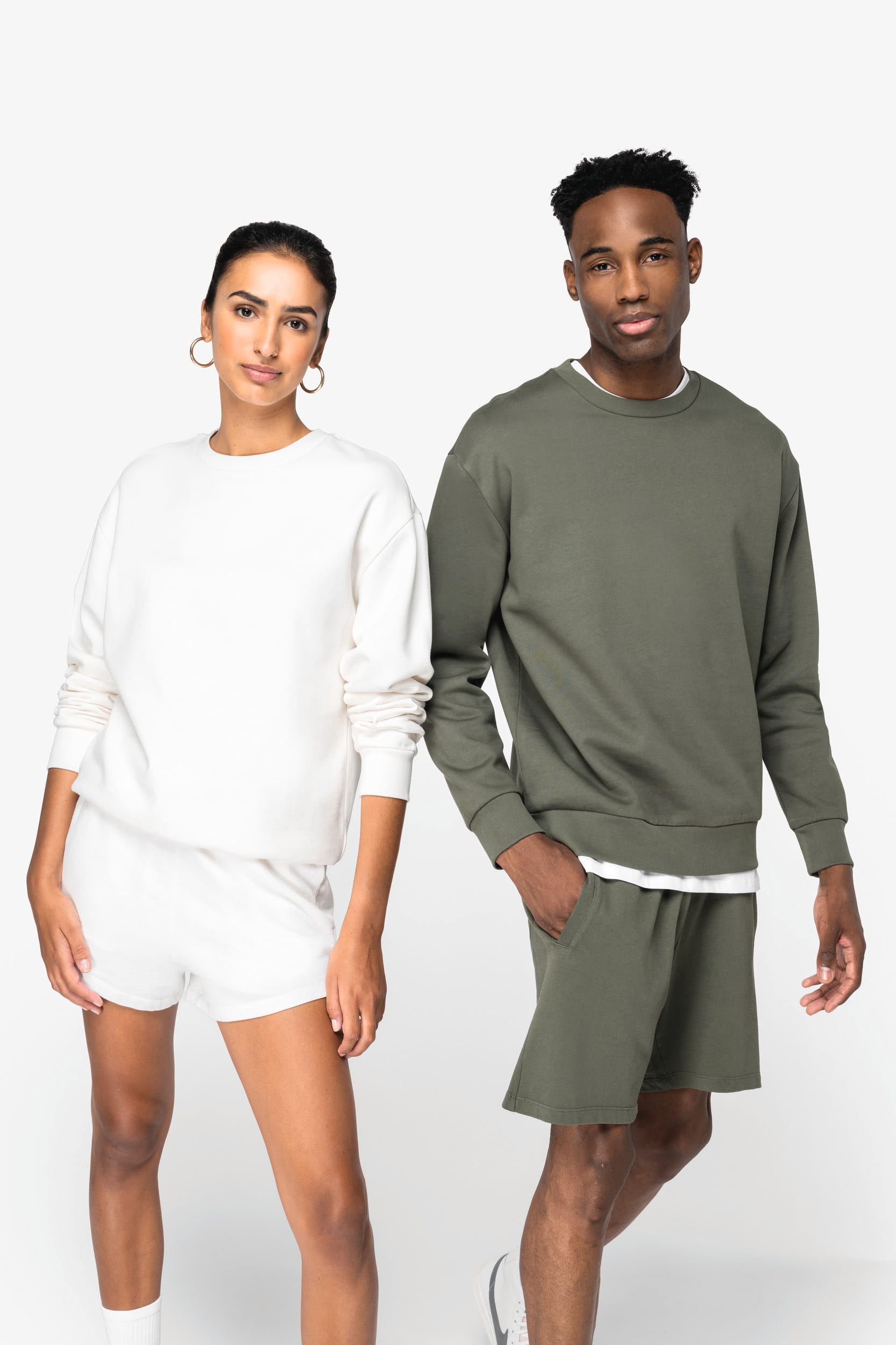 Sweatshirt unisexe en molleton brossé écologique à épaules tombantes et col rond - 350 g/m² - NS435