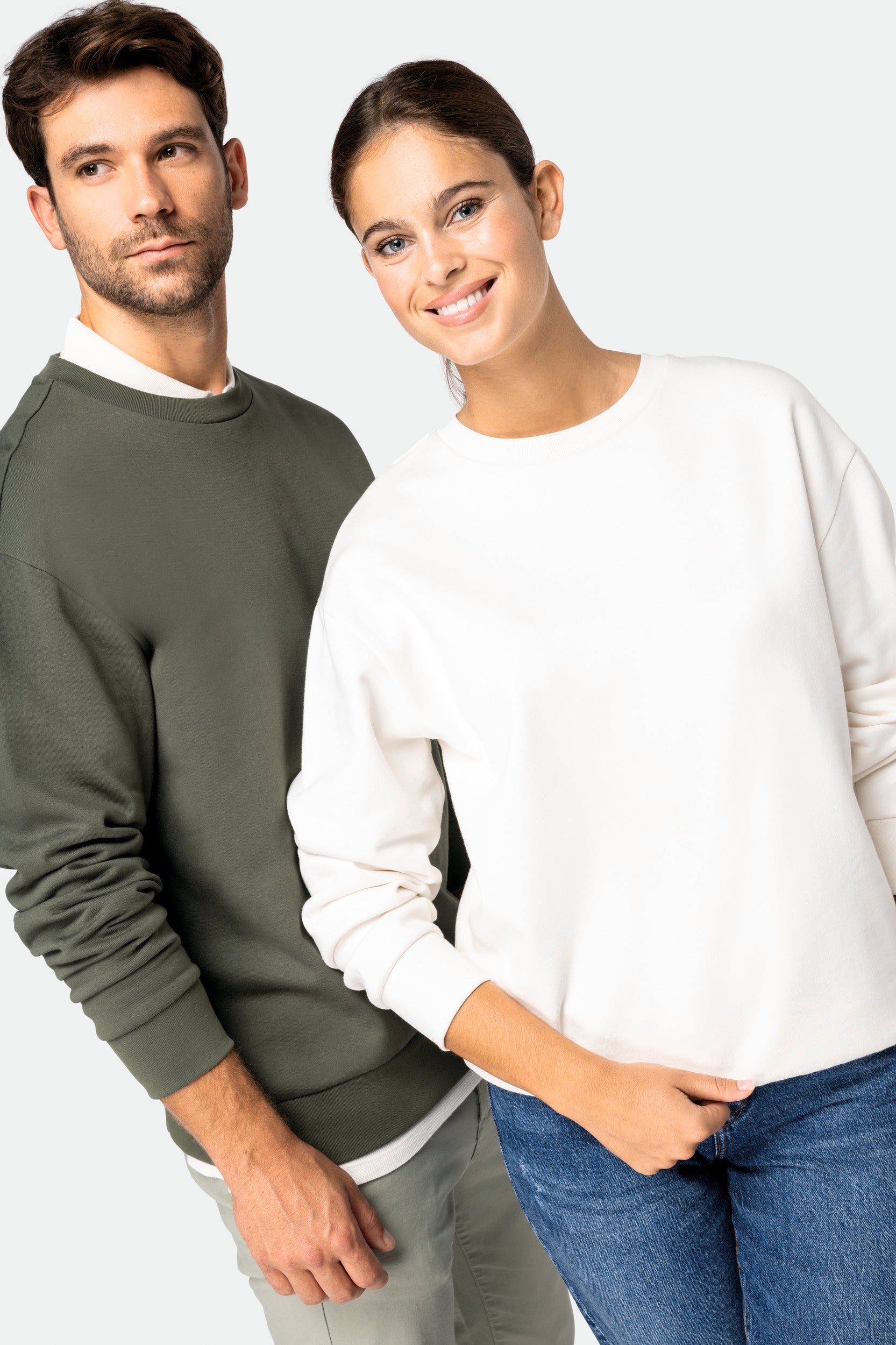 Sudadera unisex con cuello redondo y hombros caídos en polar cepillado ecológico - 350 g/m² - NS435