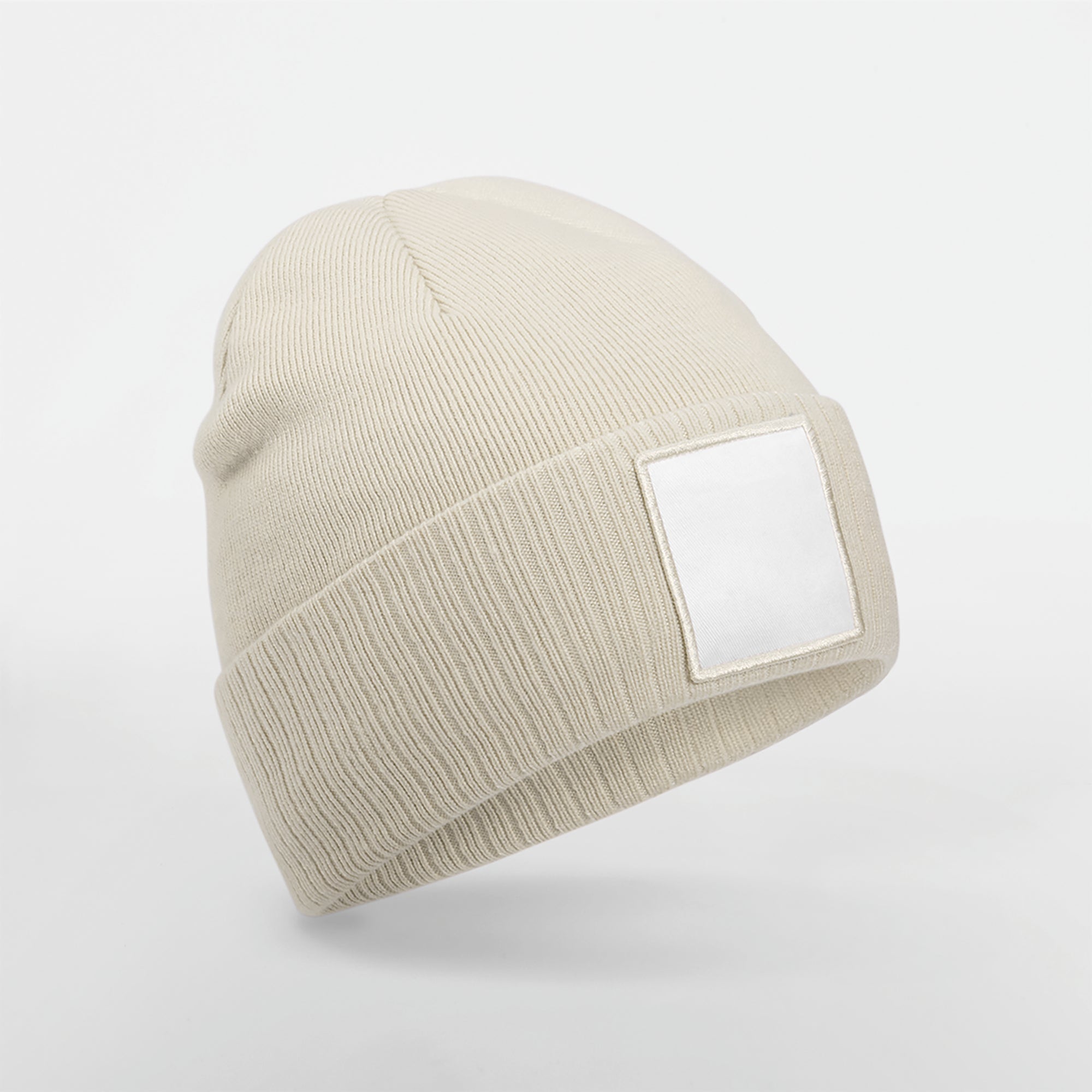Microfleece Lined Beanie with Appliqué Patch in Recycled Polyester | B337R