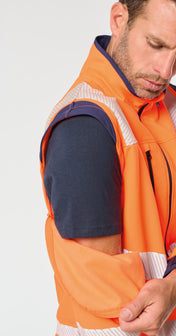 WK. Designed To Work WK460 - Recycled Safety Softshell Jacket With Detachable Sleeves