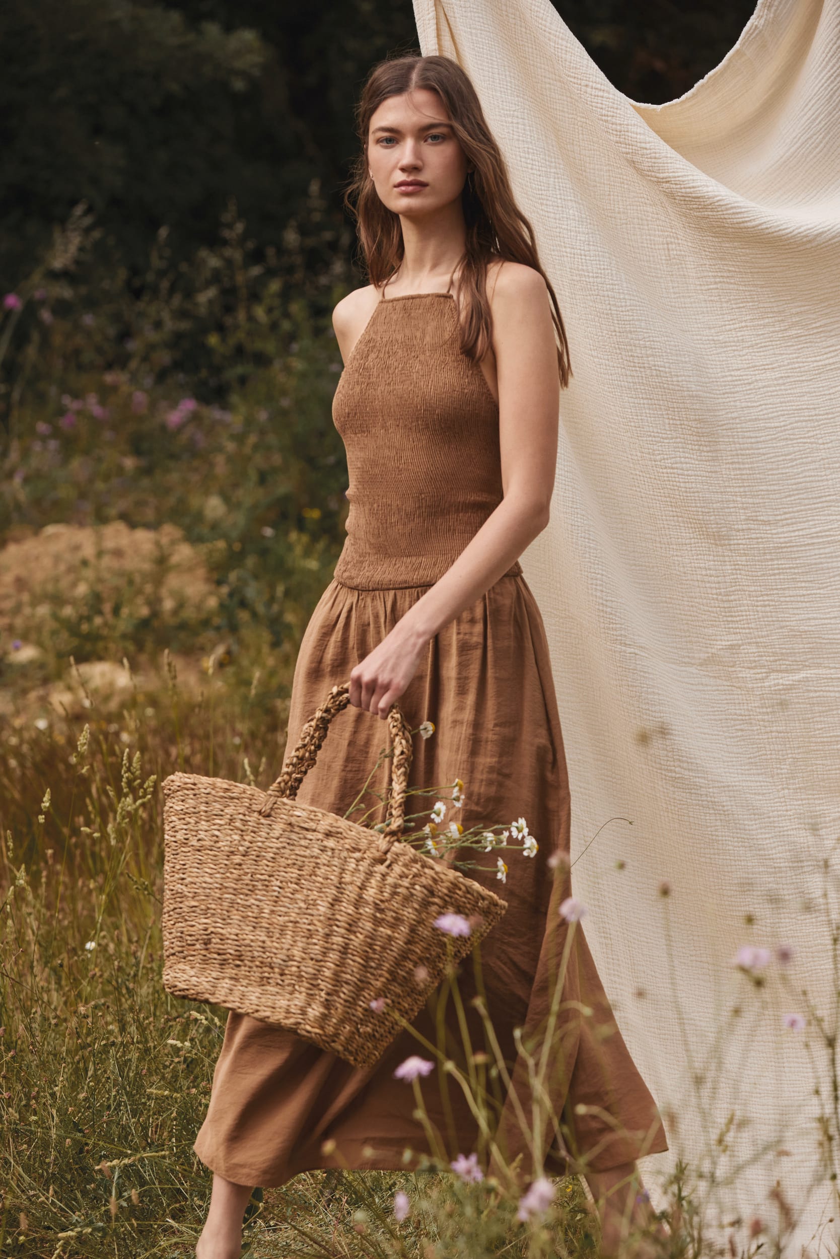 Cesta tejida a mano - KI5208