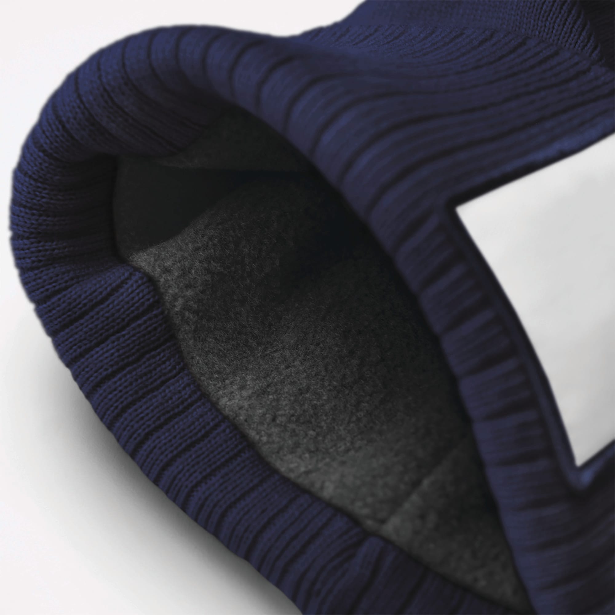 Microfleece Lined Beanie with Appliqué Patch in Recycled Polyester | B337R