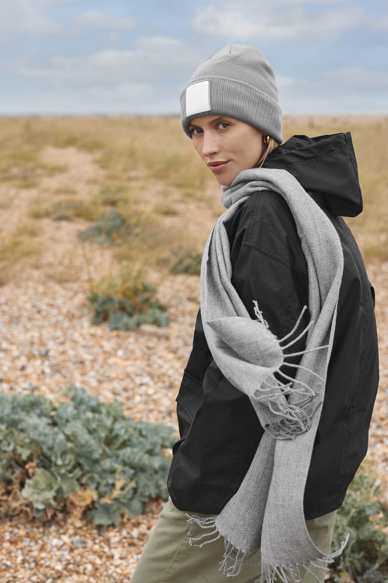 Microfleece Lined Beanie with Appliqué Patch in Recycled Polyester | B337R