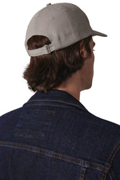 Cappellino a 6 pannelli con fibbia in metallo in cotone riciclato e poliestere | KP230
