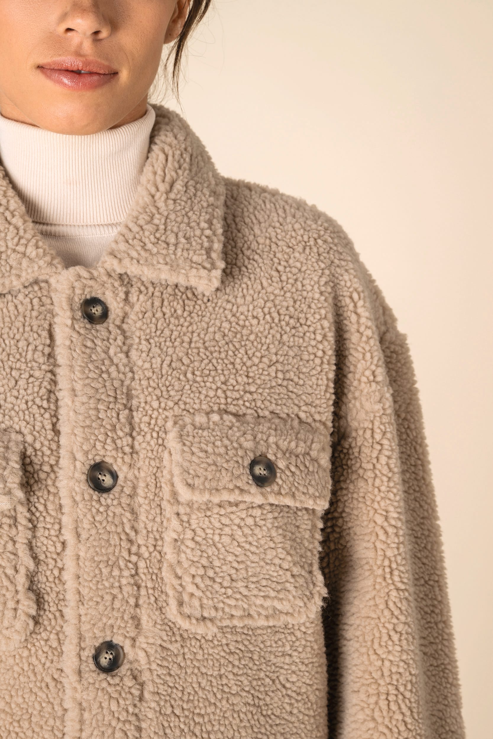 Spasso SP508 - Unisex Sherpa Dropped Shoulders Overshirt