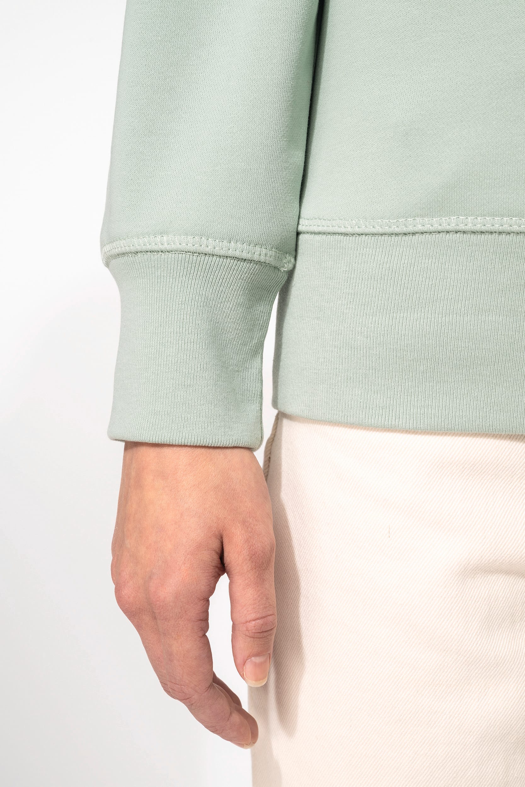 Sweat-shirt à manches raglan et col rond en coton biologique pour femmes - K481