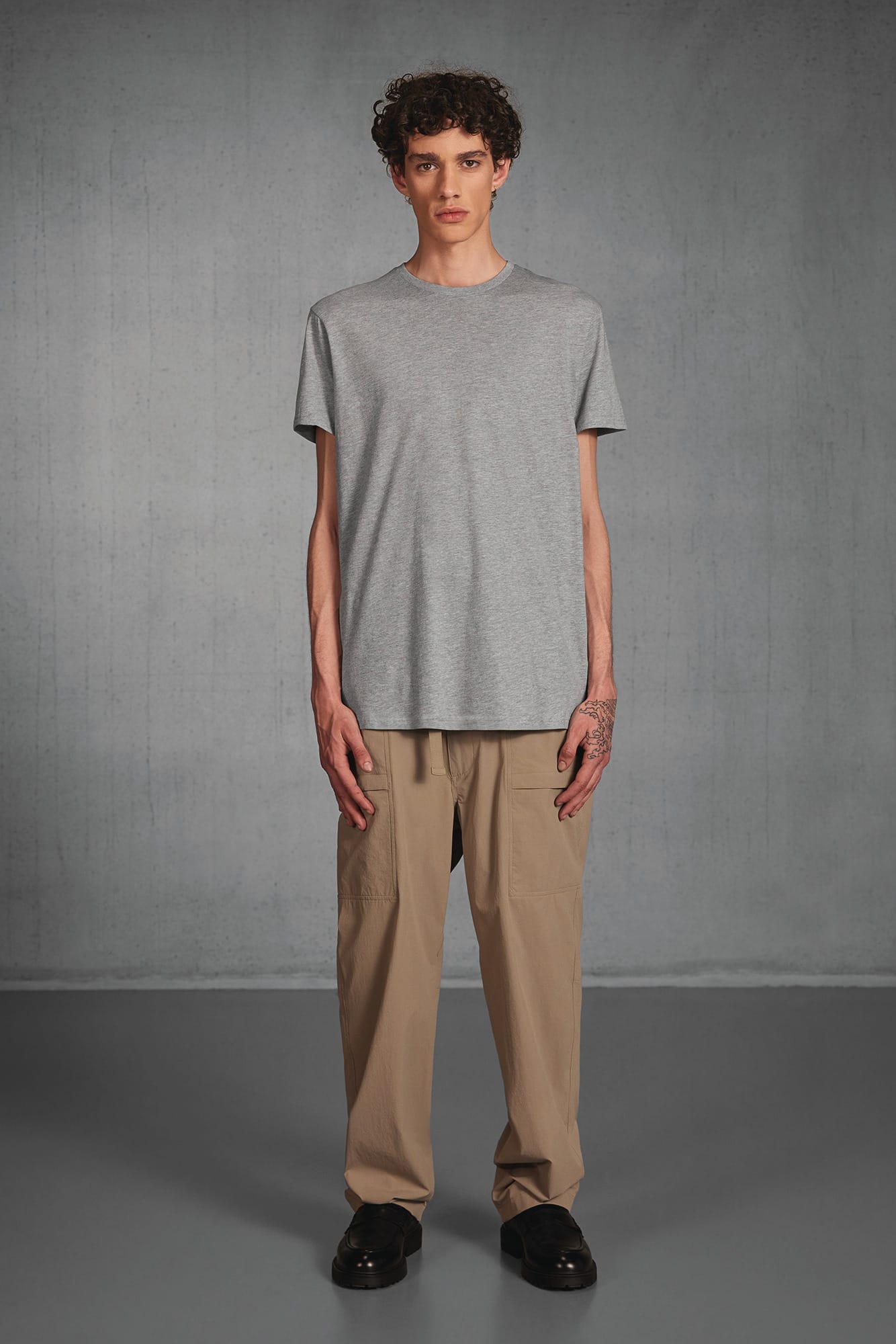 Bio-Baumwoll-T-Shirt mit Rundhalsausschnitt - CGTM042