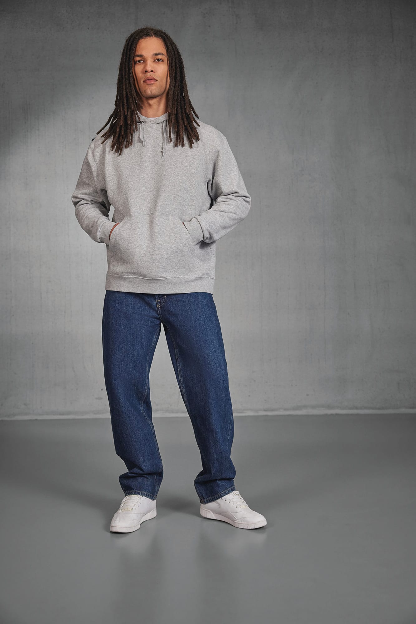 Hooded Sweatshirt with Kangaroo Pocket | CGWU620