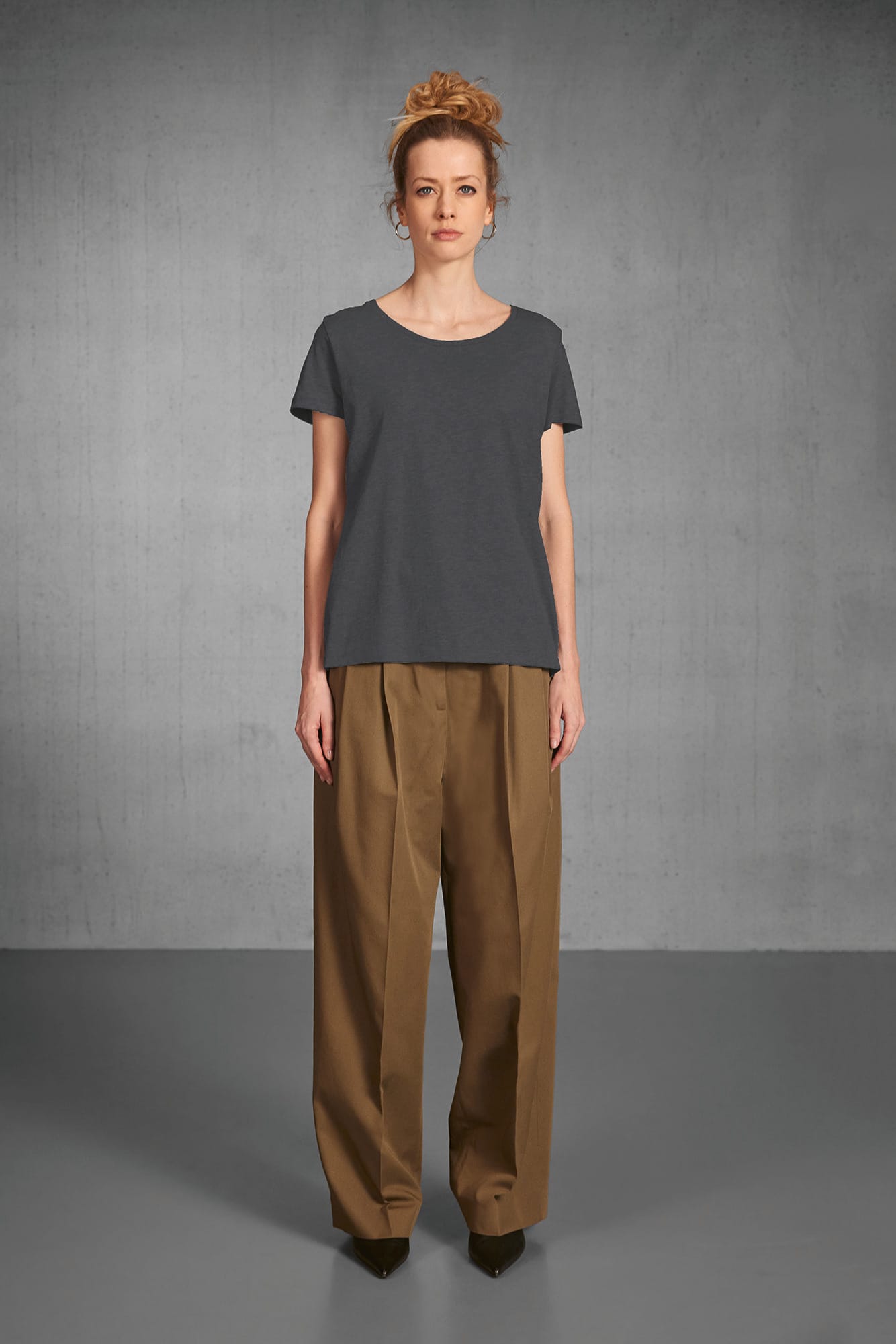 [ARTICLE DISCONTINUÉ] B&C CGTW043 - T-shirt Col Rond en Coton Bio pour Femmes