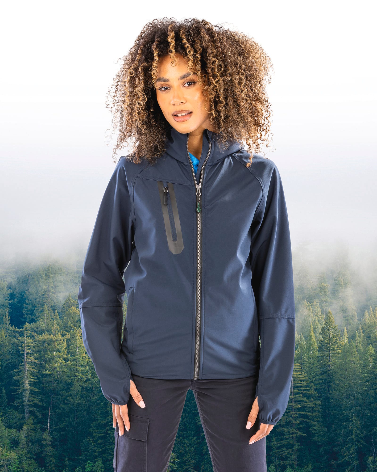 Unisex 3-Layer Hooded Softshell Jacket in Recycled Polyester | R909X