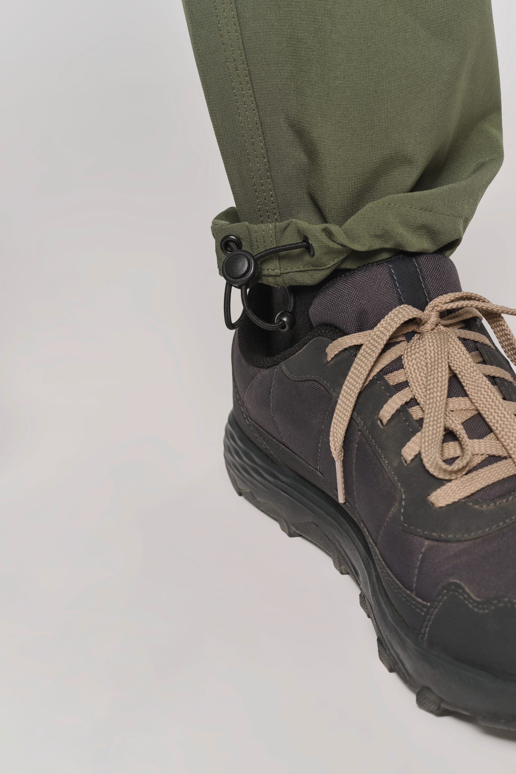Pantalones unisex para actividades al aire libre en poliéster elástico reciclado | PA1049