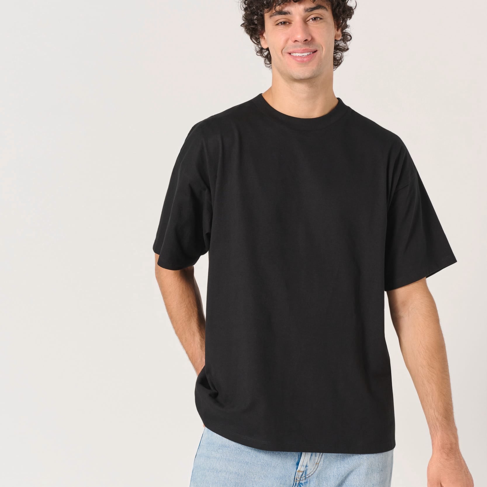 843487.jpg