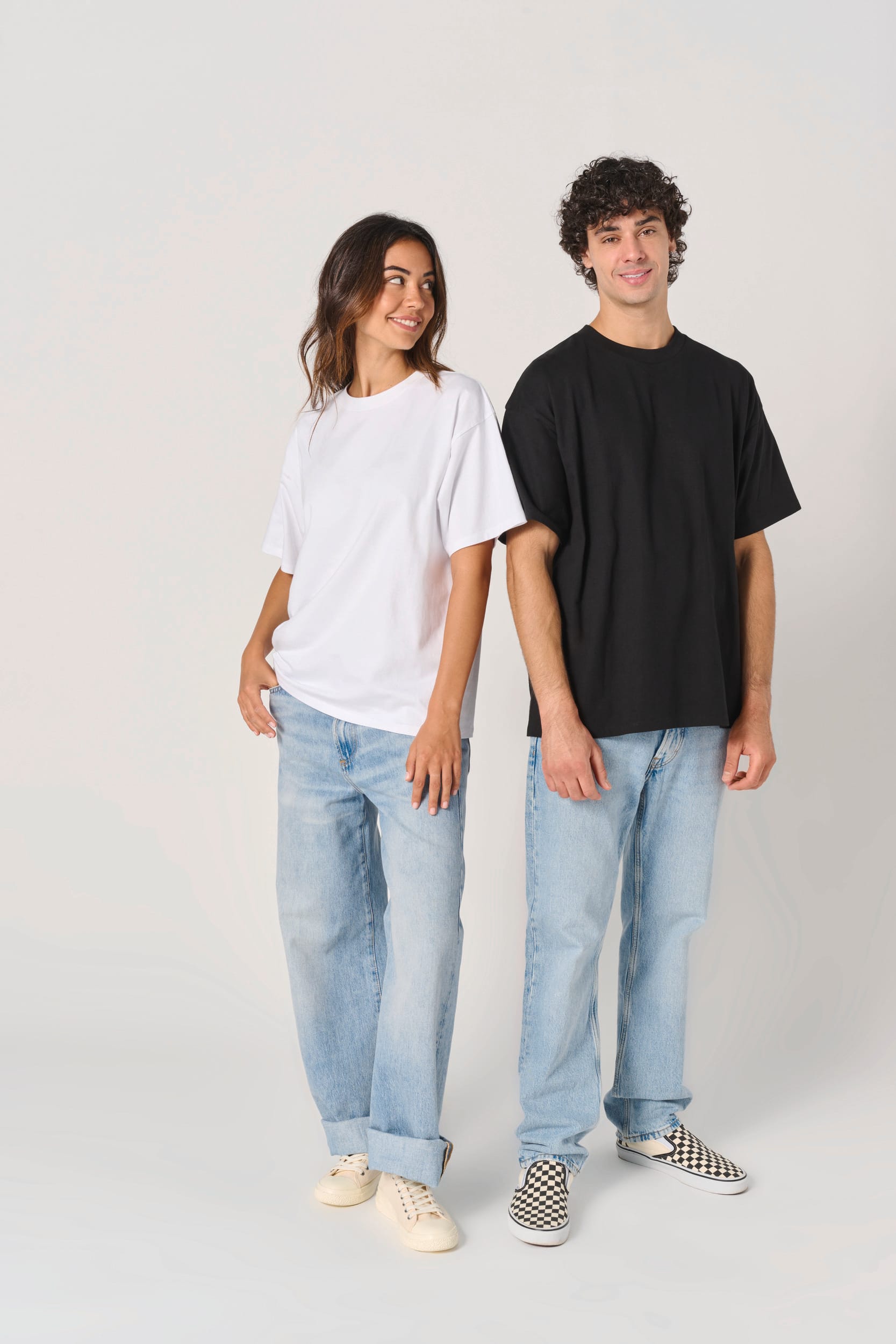 T-shirt unisex Oversized in misto cotone riciclato | IB330