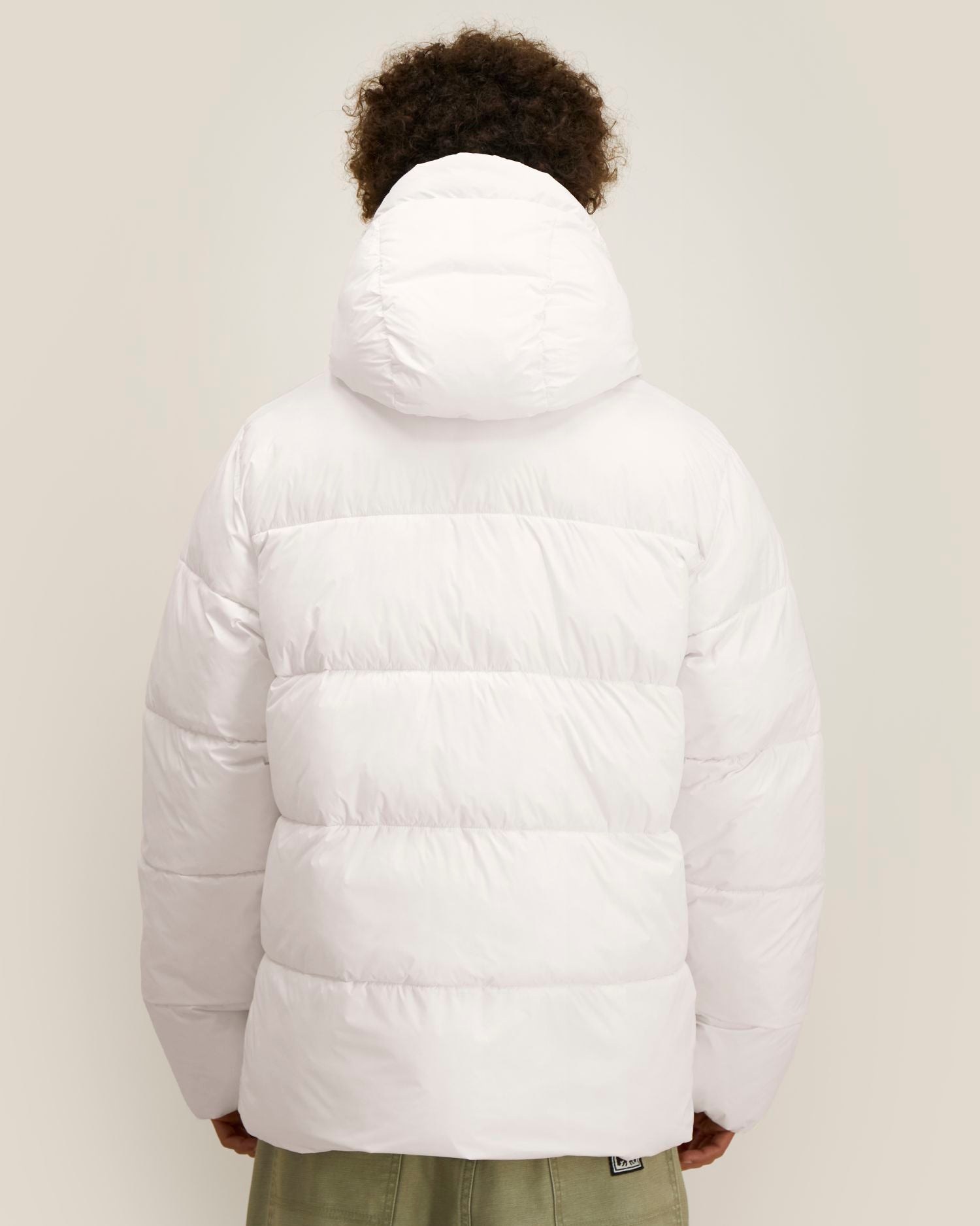 Unisex-Pufferjacke mit Kapuze aus recyceltem Nylon | Puffer 2.0 - STJU292