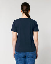 Camiseta orgánica de mujer con cuello en V - 155 GSM | Stella Isla STTW176