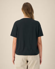 Women's T-shirt with curved high-low hem - 155 GSM | Stella Etta - STTW264