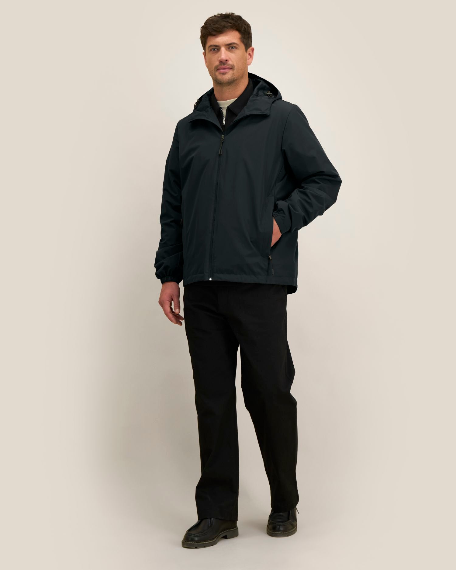 Unisex-Windbreaker-Jacke aus Recyclingmaterial – 118 GSM | Drifter – STJU289